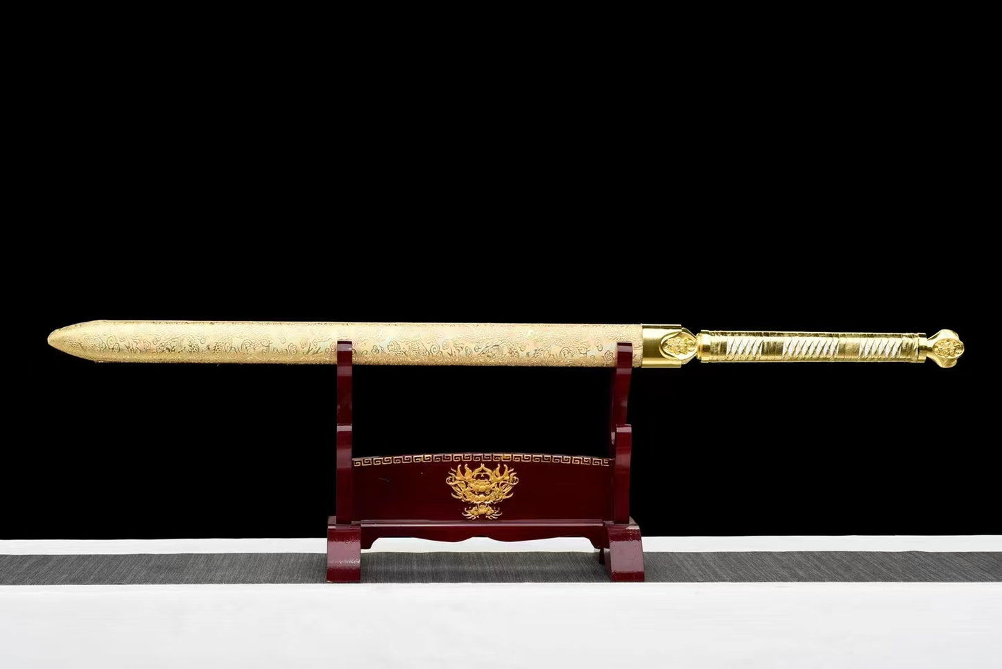 (No Sharp Blade) Golden High Manganese Steel Demon Sword Katana Samurai